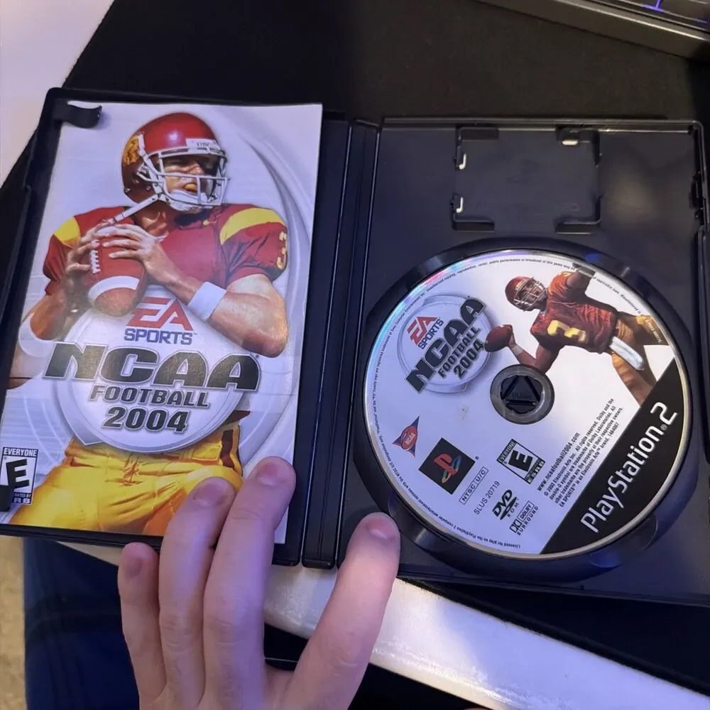 NCAA Football 2004 (PlayStation 2 PS2) CIB COMPLETE & TESTED